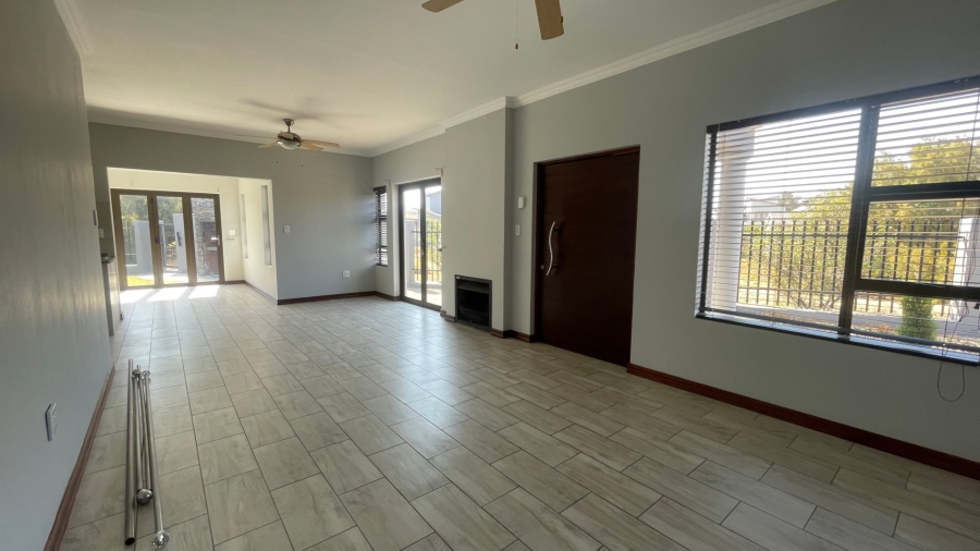 2 Bedroom Property for Sale in Melodie North West